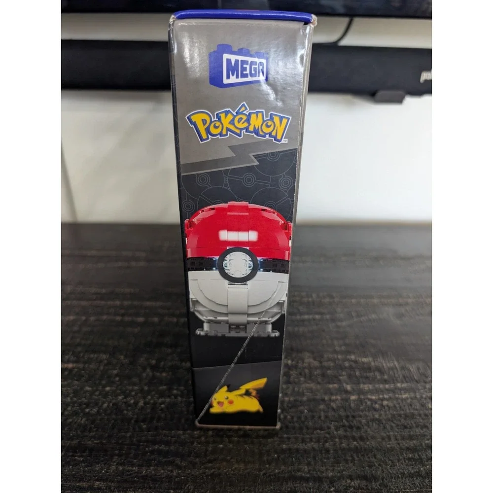 Jumbo Poke Ball Mega Construx Pokemon Set Light Up 304pc | NEW